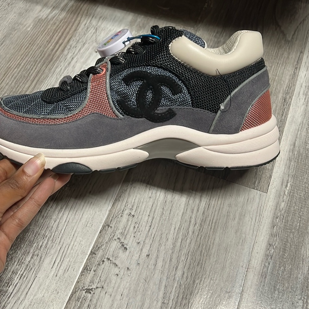 Channel tennis shoes